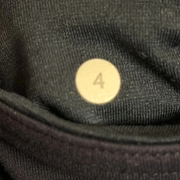 Lululemon Wunder Under Crop III Tight Women's Hero Blue Inkwell Samba Snake 4 - Picture 12 of 12